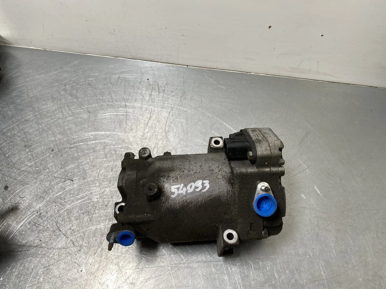 Nissan LEAF 2011-17 A/C compressor