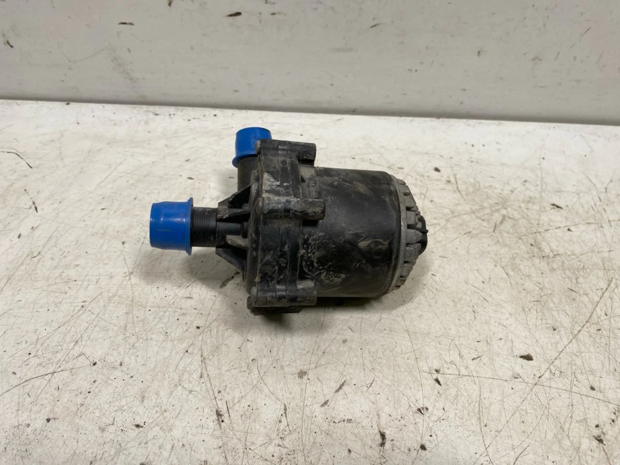 Mercedes B 180-200 W246/W242 2012-19 Keringtetőszivattyú nézet 2