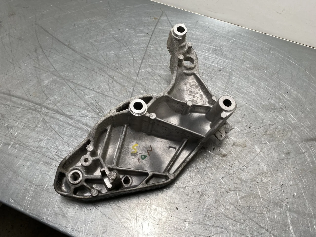 BMW I4 G26 2021-> Suport motor, oțel / aluminiu vedere 2