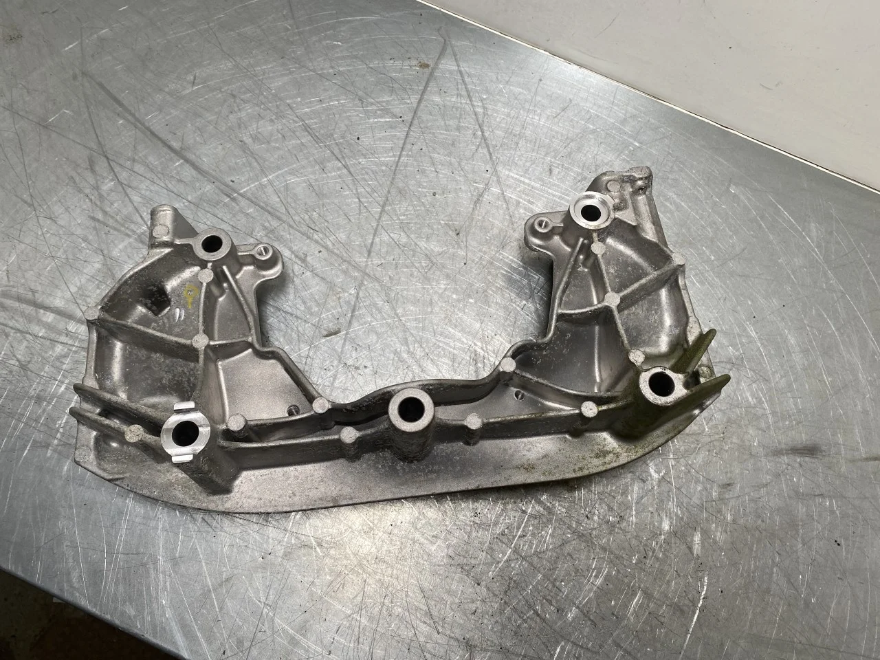 BMW I4 G26 2021-> Suport motor, oțel / aluminiu vedere 2