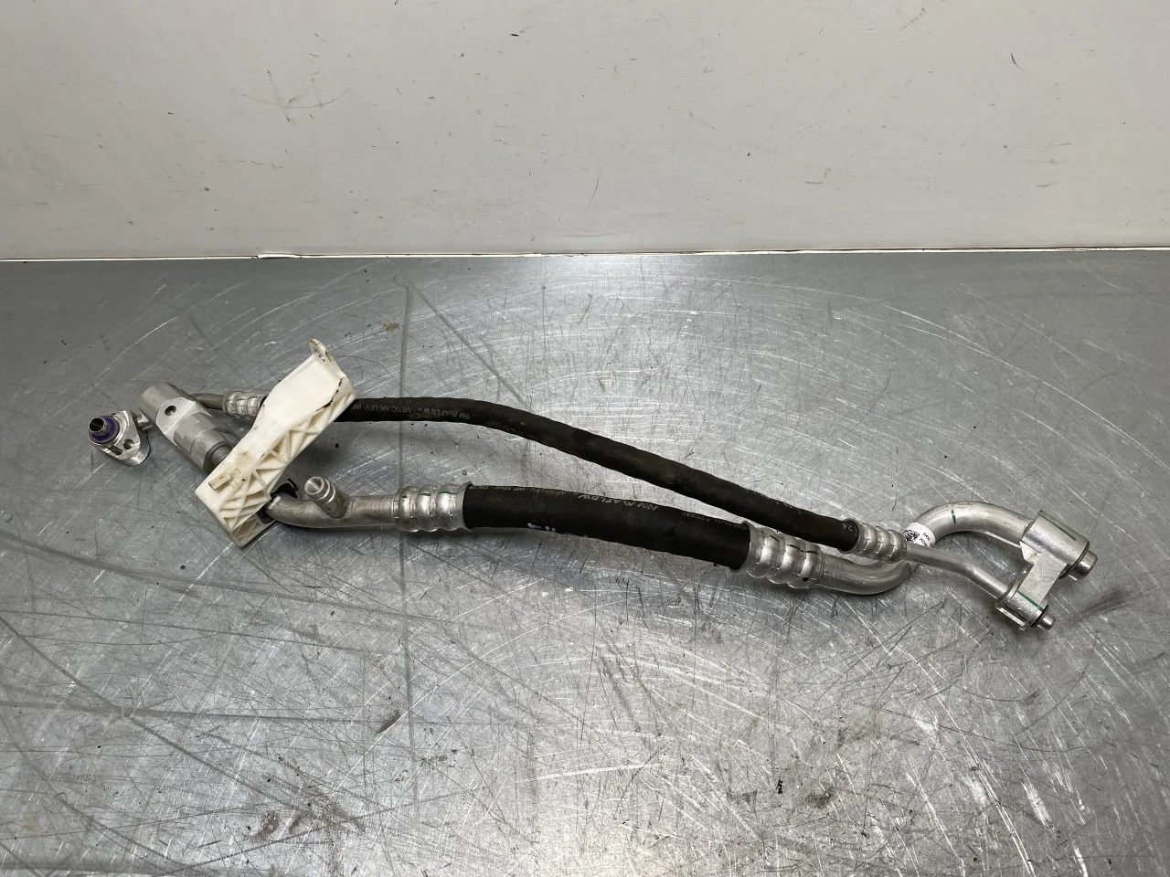 BMW I4 G26 2021-> Klíma tömlő / cső