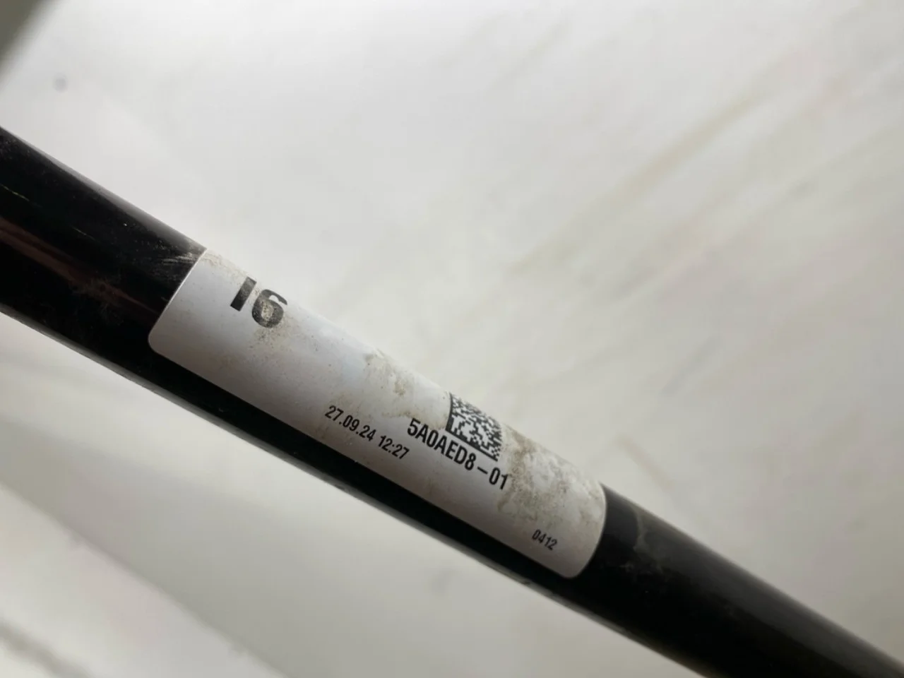 BMW I4 G26 2021-> Stabilizer bar, rear view 3