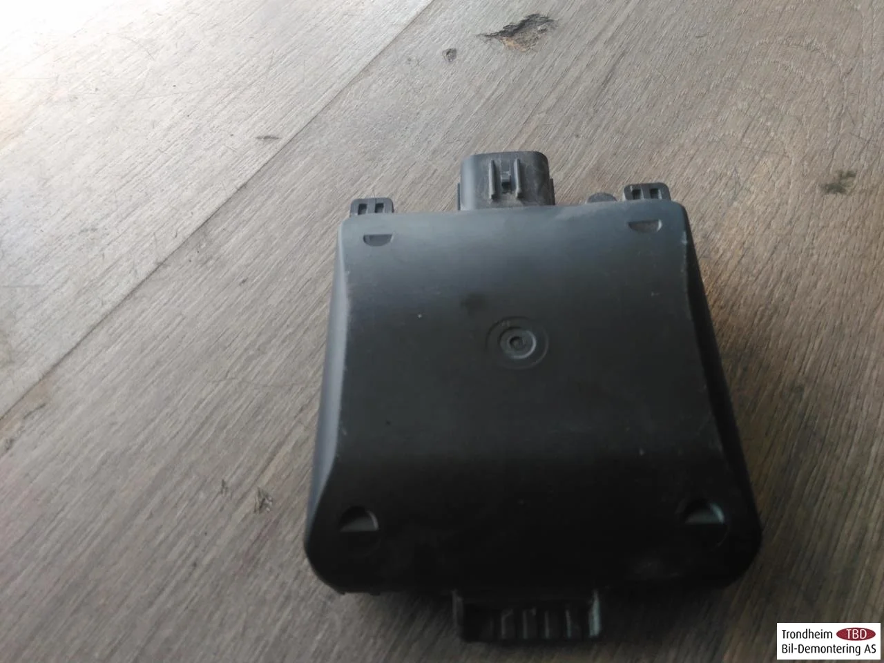 Polestar 2 2020- Active collision protection sensor view 2