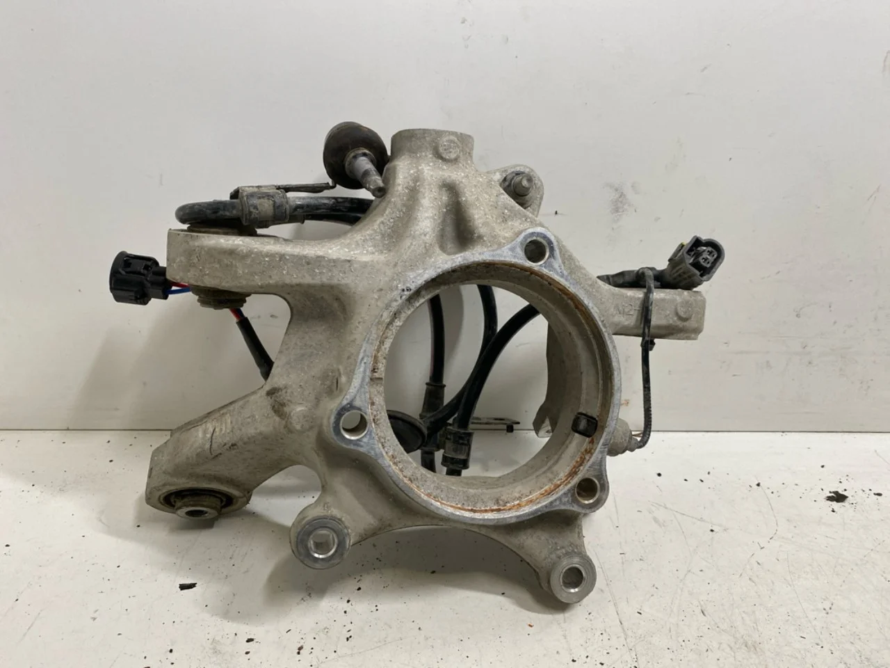 Hyundai IONIQ 5 NE 2022- Stub axle carrier, right rear