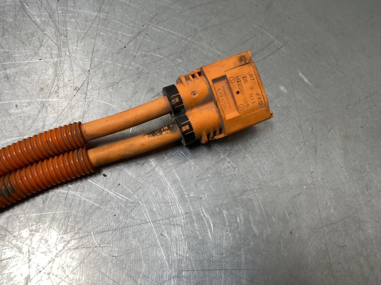 Mercedes V W447//W640/W448 2014- Wiring harness, high voltage view 2