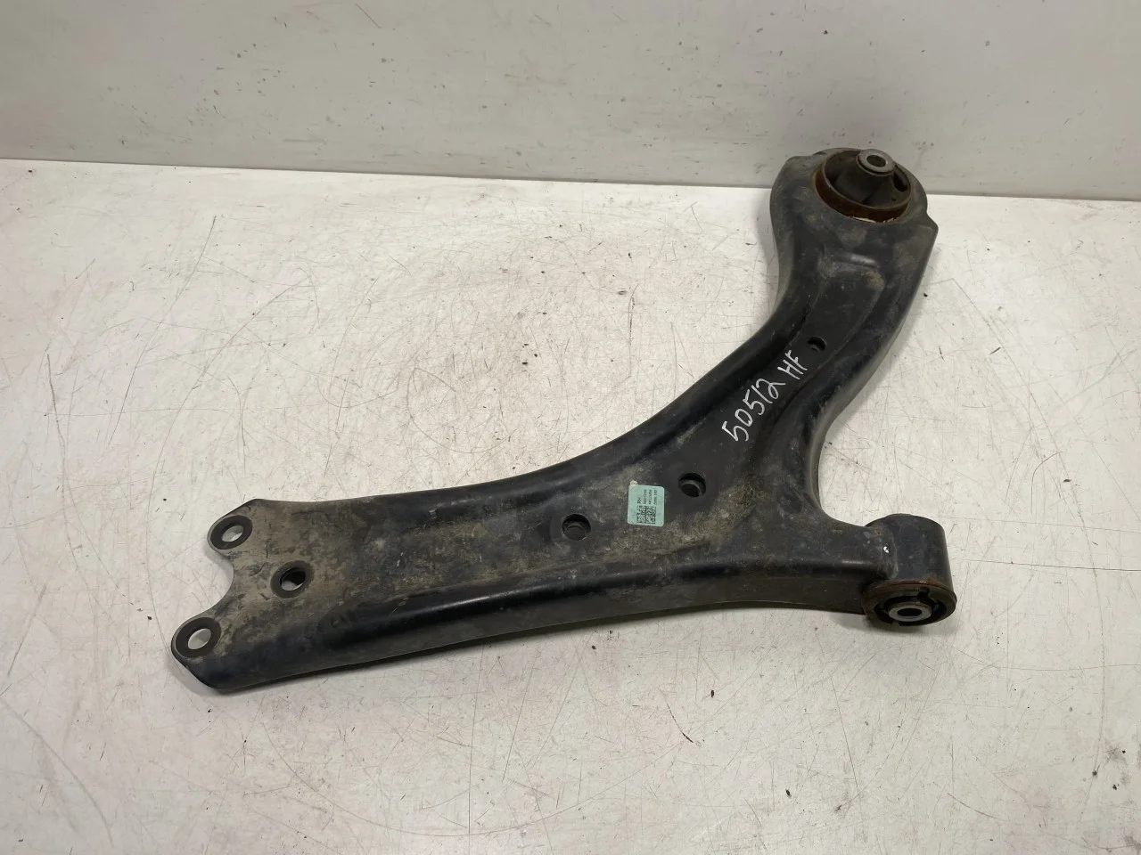 Hyundai IONIQ 5 NE 2022- Control arm, front right view 3