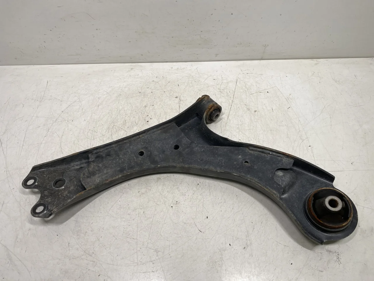 Hyundai IONIQ 5 NE 2022- Control arm, front right view 4