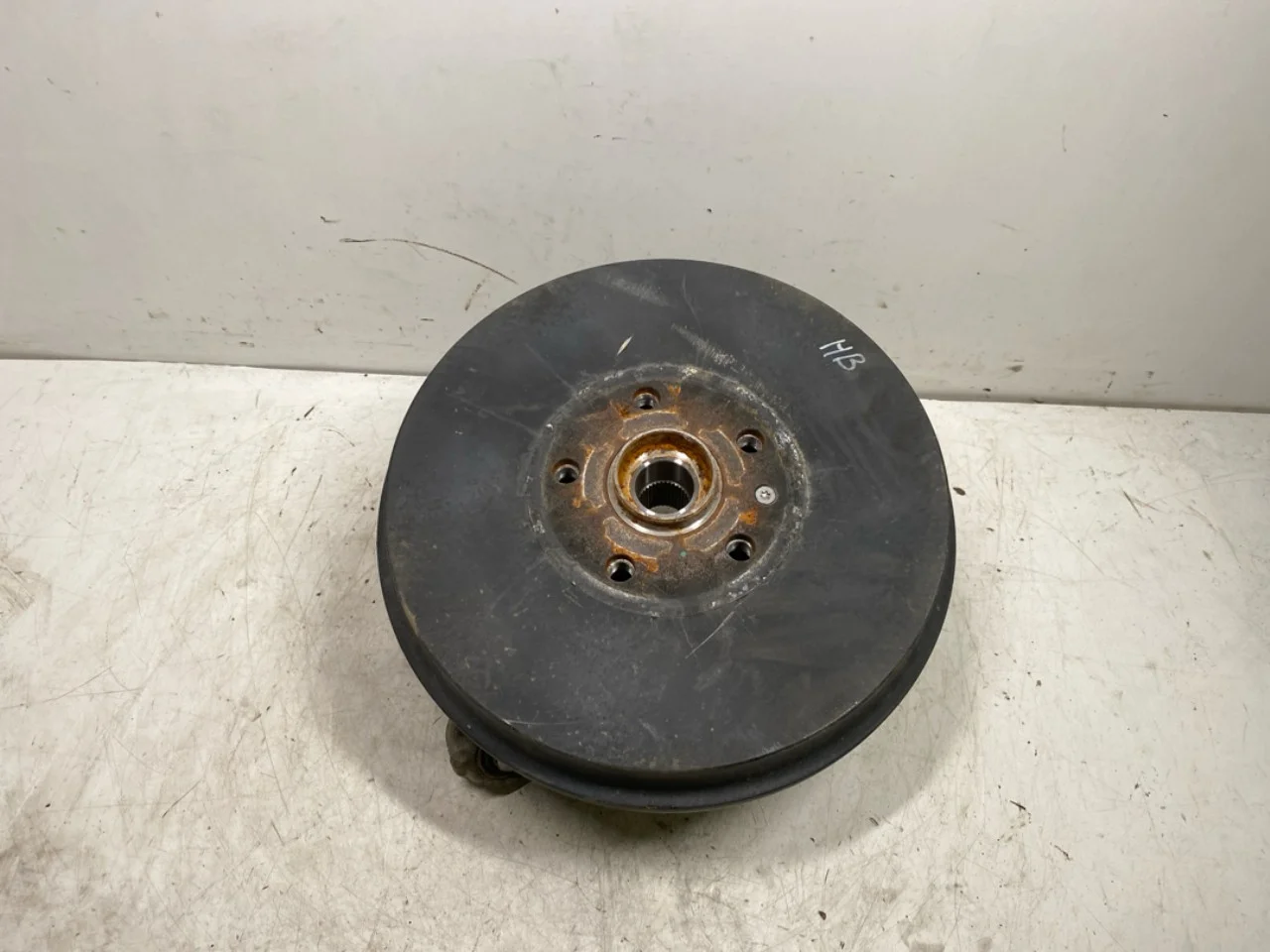 Volkswagen ID.4 2021- Stub axle carrier, right rear