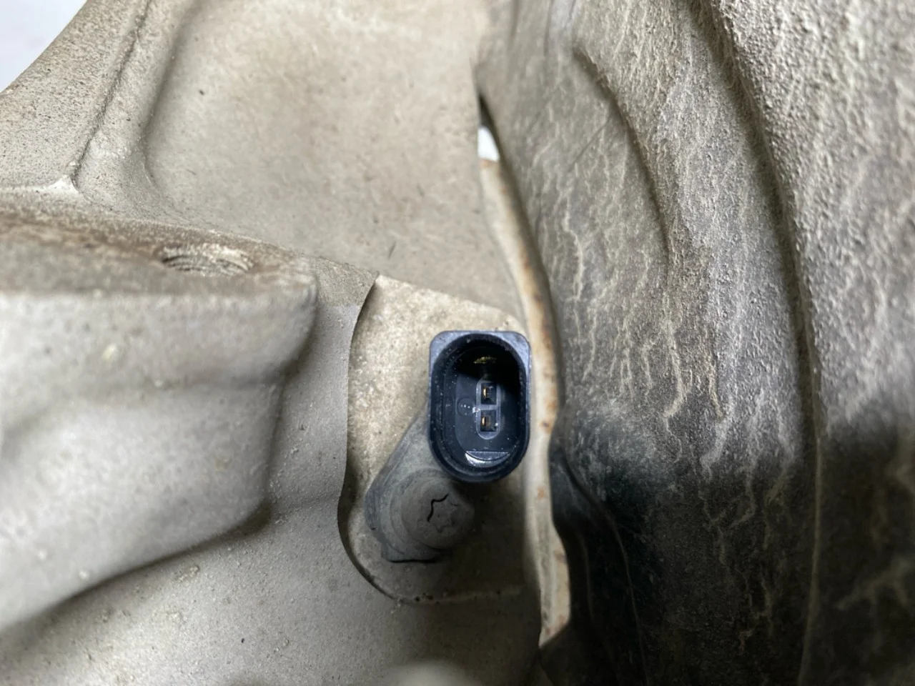 Volkswagen ID.4 2021- Csonkállvány, jobb első nézet 4