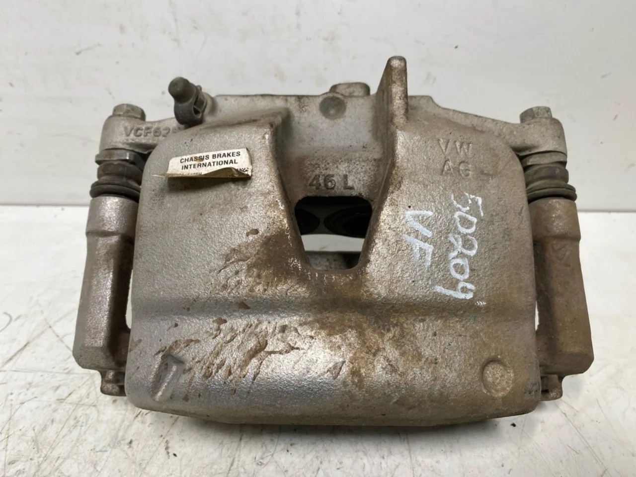 Volkswagen ID.4 2021- Féknyereg, első, bal
