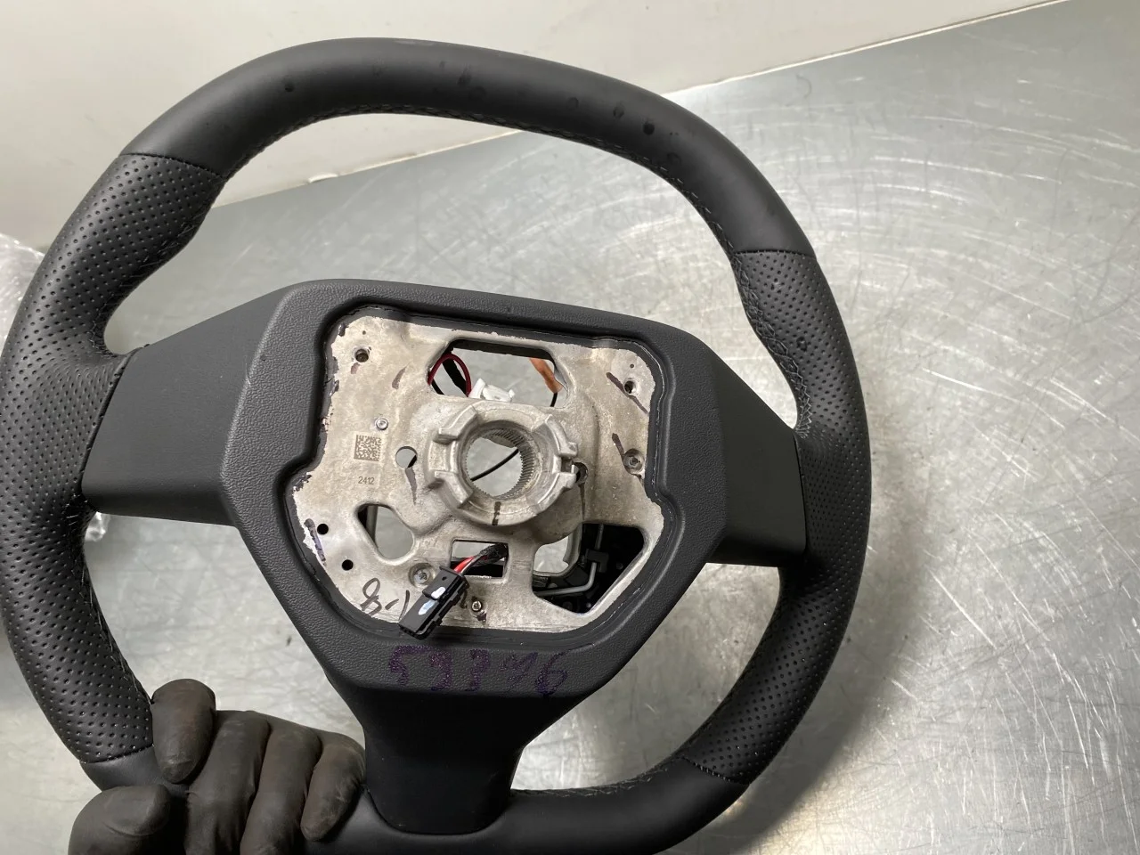 Steering wheel view 2