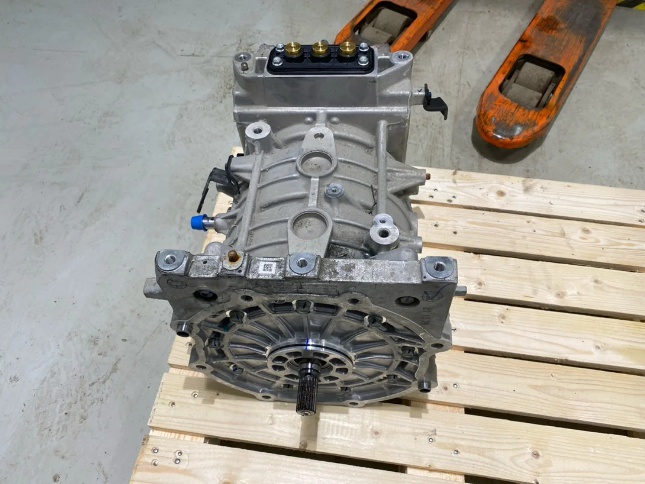 Hyundai KONA / ELECTRIC 2018-23 Motor electric față vedere 4