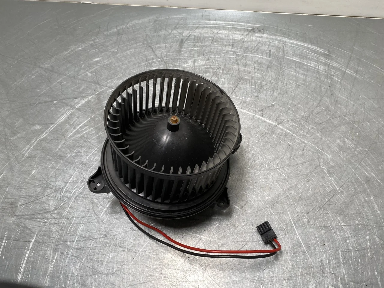 Mercedes EQA H243 2021- Heater blower motor
