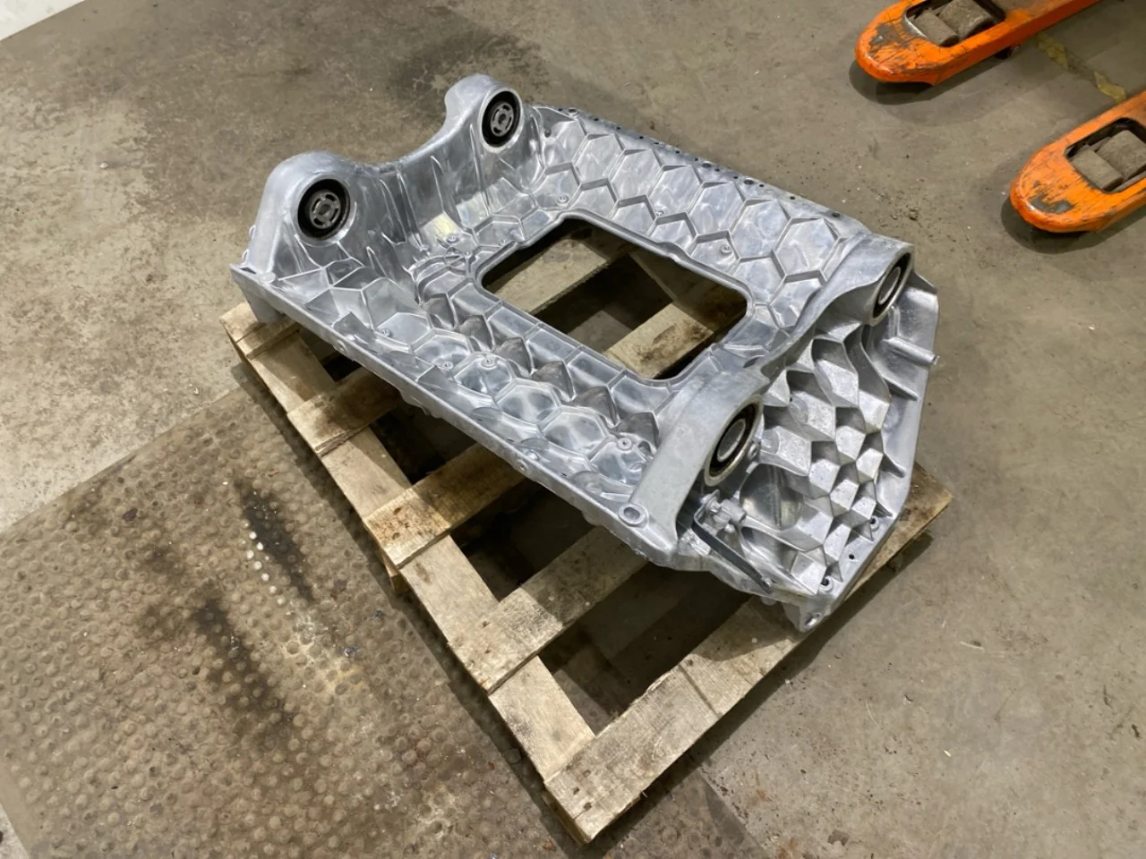 Mercedes EQA H243 2021- Suport motor, oțel / aluminiu vedere 2