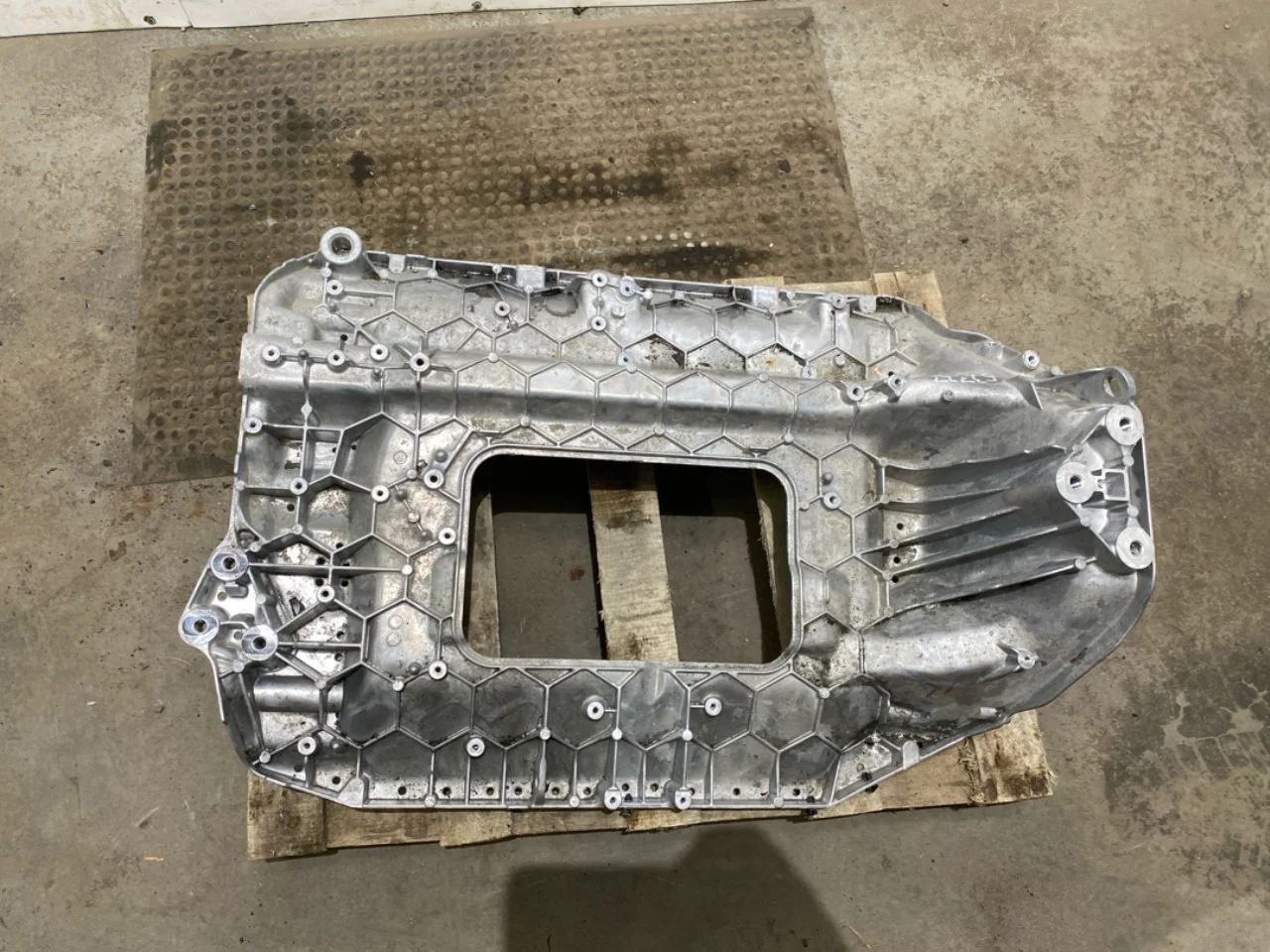 Mercedes EQA H243 2021- Suport motor, oțel / aluminiu vedere 4