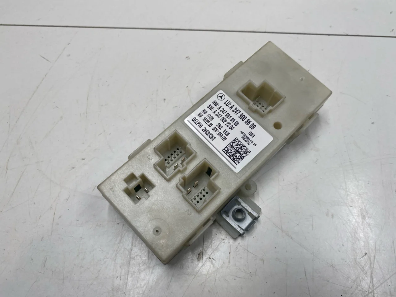 Mercedes EQA H243 2021- Vezérlőegység, csomagtérajtó