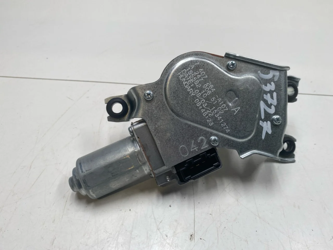 Mercedes EQA H243 2021- Ablaktörlő motor, csomagtérajtó nézet 2