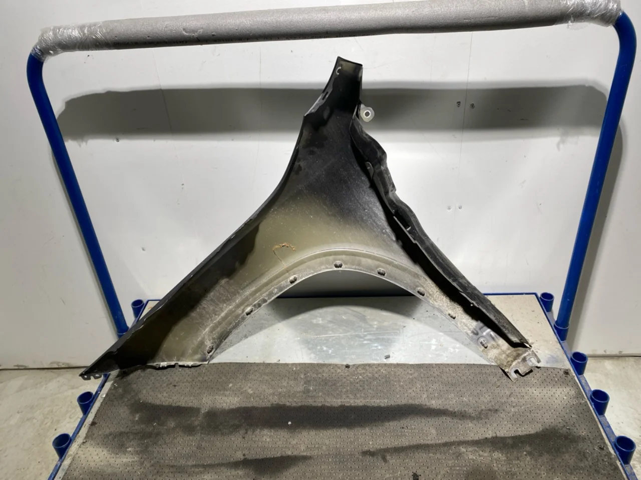 Mercedes EQB X243 2022- Front right fender view 4
