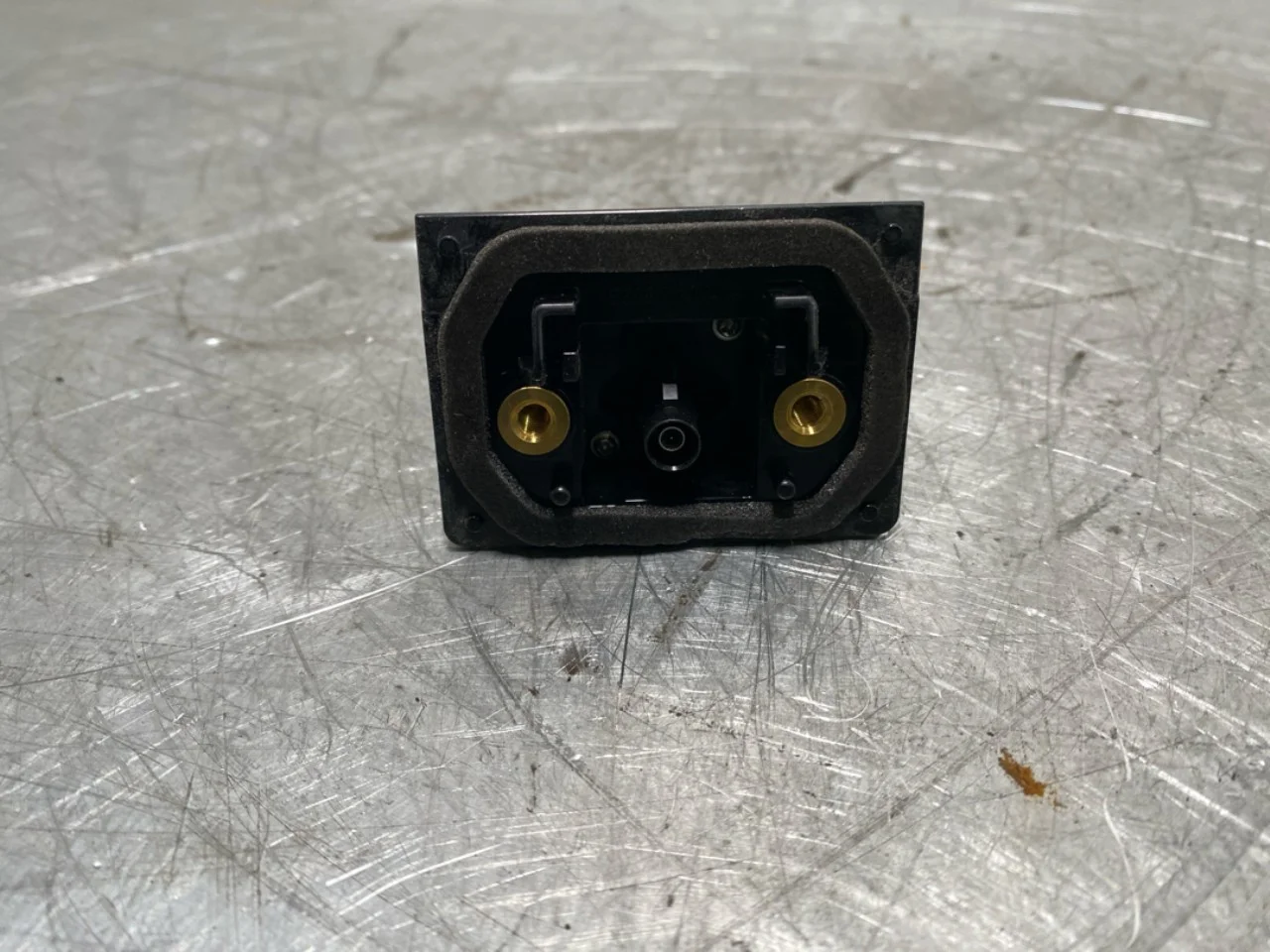 Nissan ARIYA 2021- Exterior camera view 2