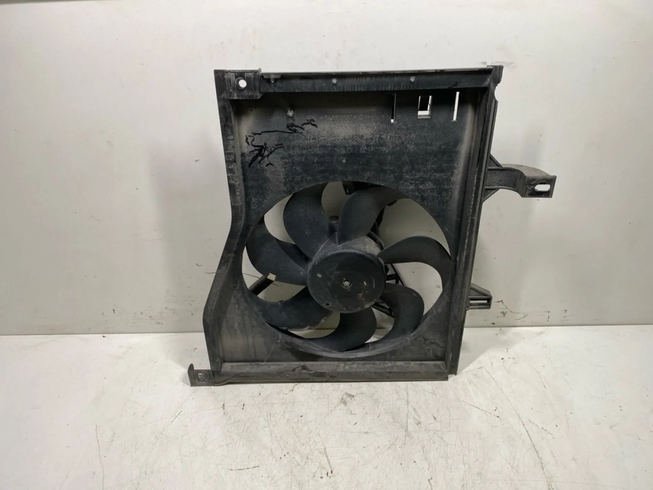 Maxus EV80 2019-> Ventilator răcire electric