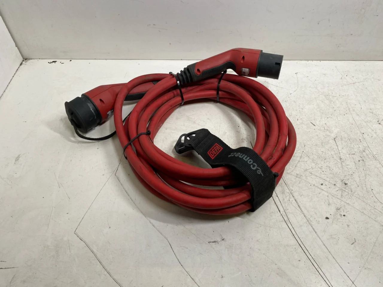 Maxus EV80 2019-> Akkumulátortöltő