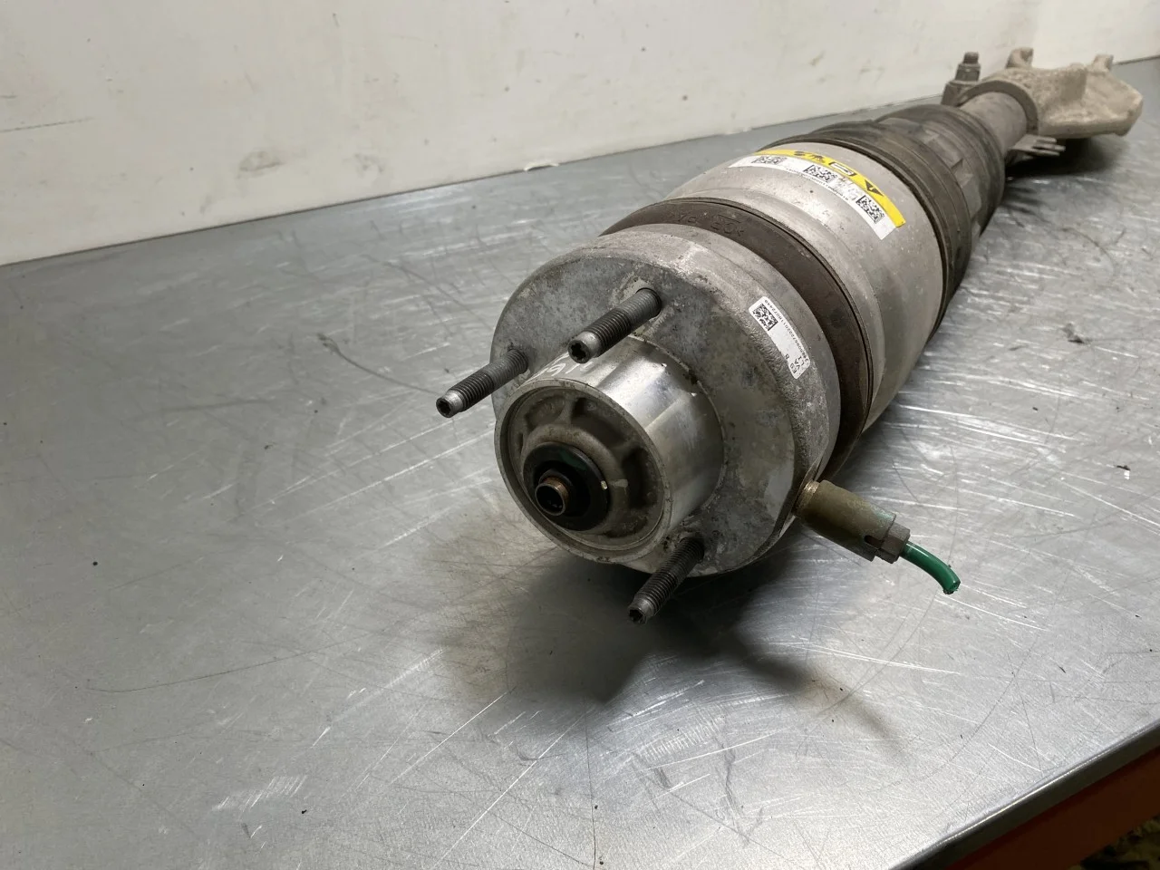 Nio ES8 23-24 Air spring bellows / air cushion, level control view 3