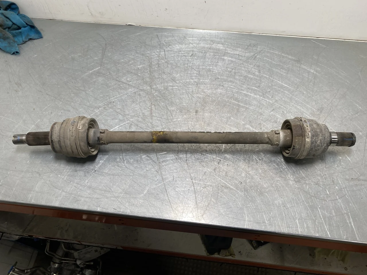 Rear right driveshaft