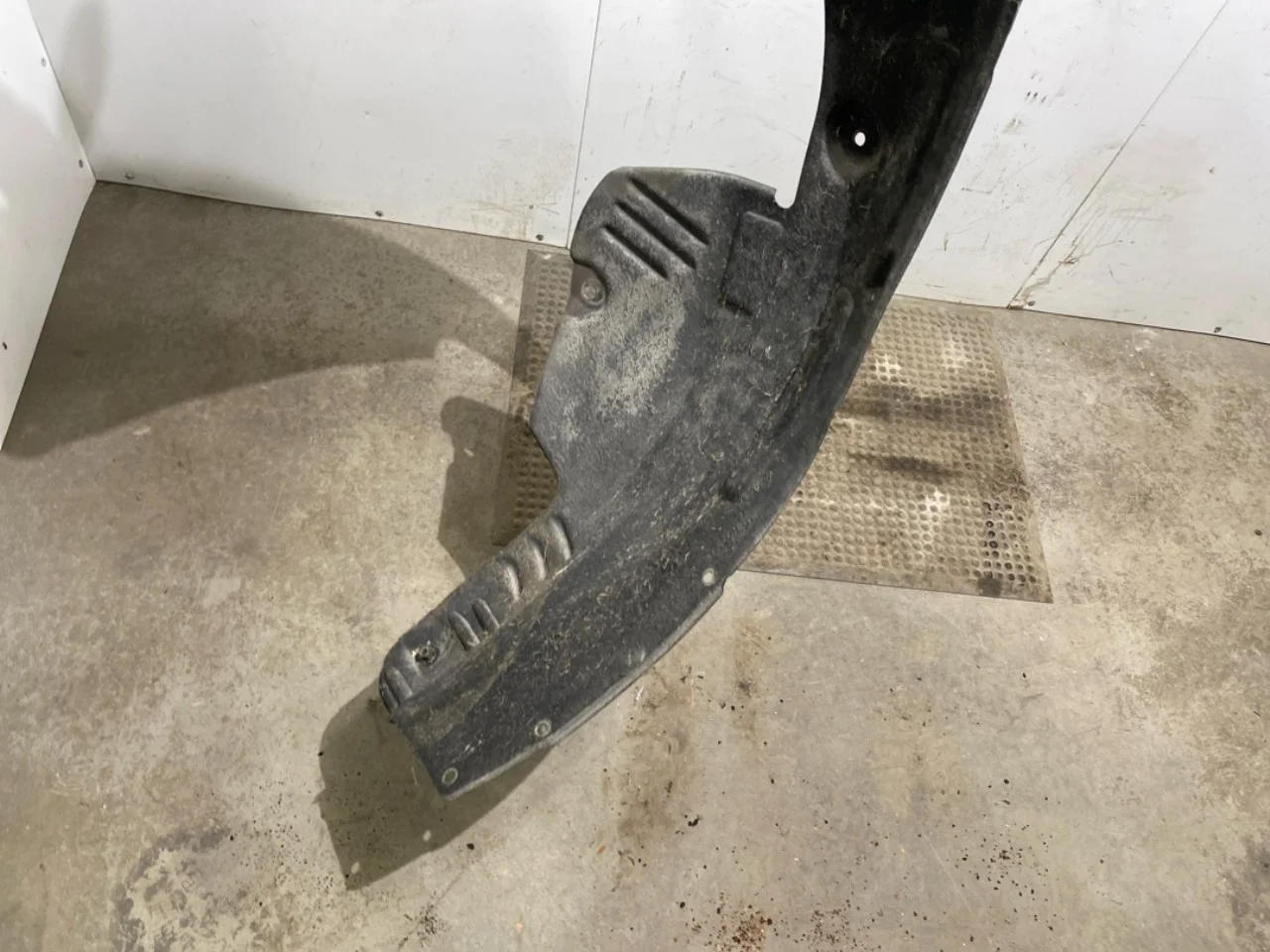 Inner fender liner view 4