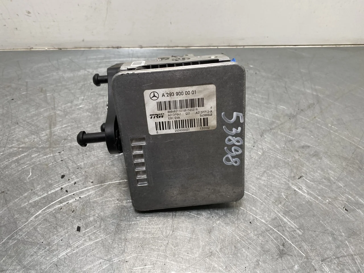 Mercedes EQC 2020- ABS hydraulic unit