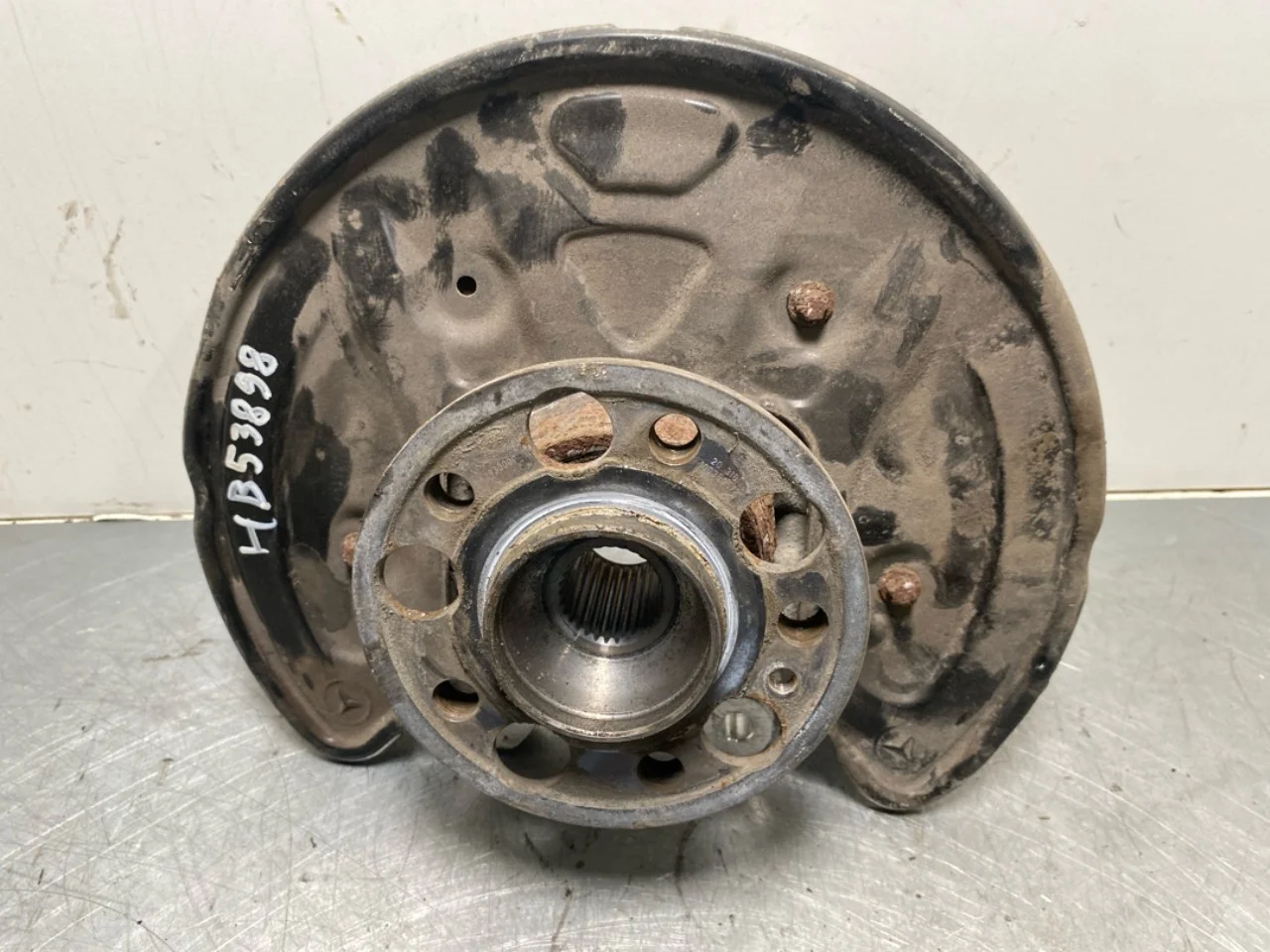 Mercedes EQC 2020- Stub axle carrier, right rear