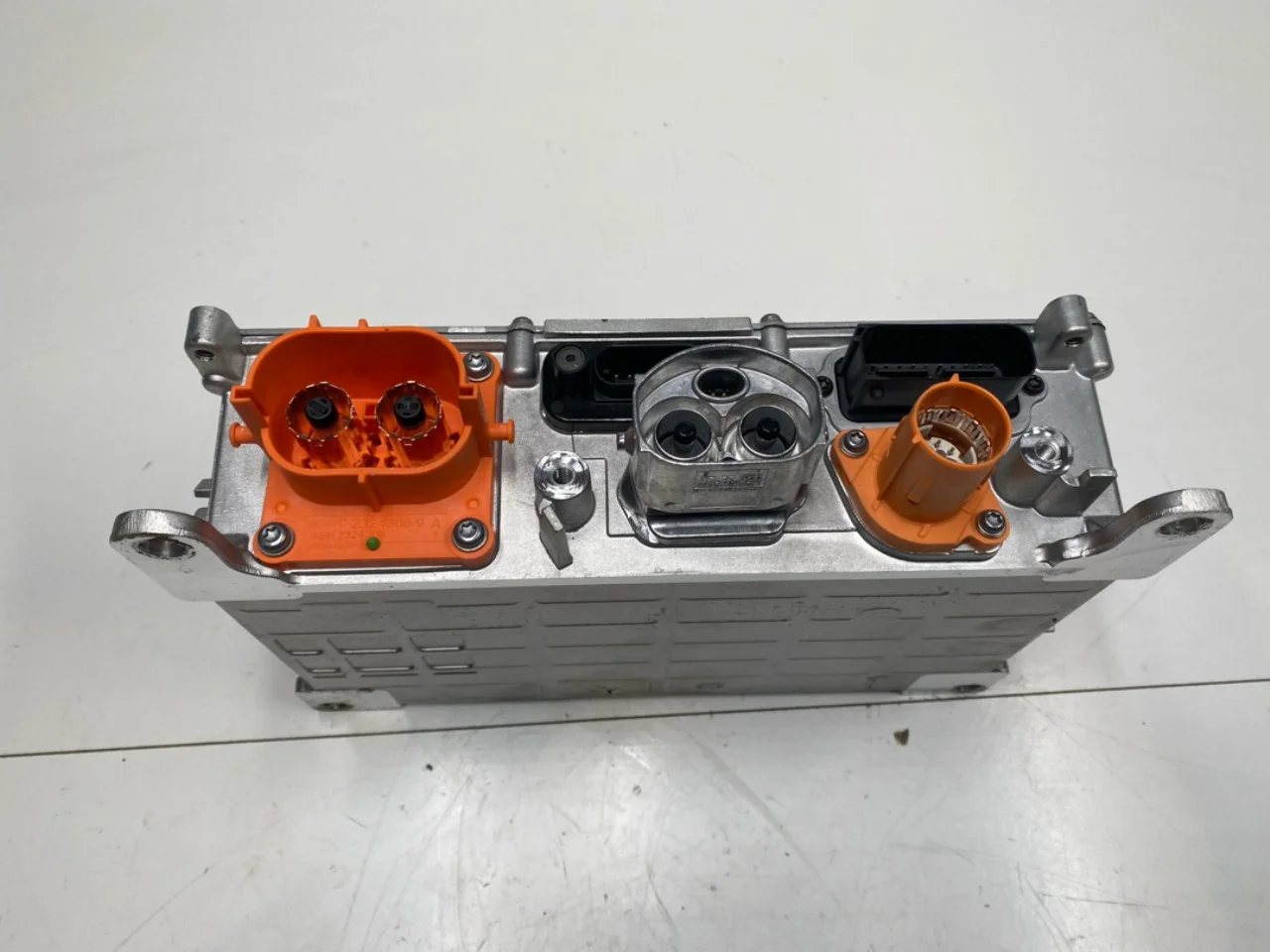 Mercedes EQC 2020- Inverter, 12-220V nézet 2