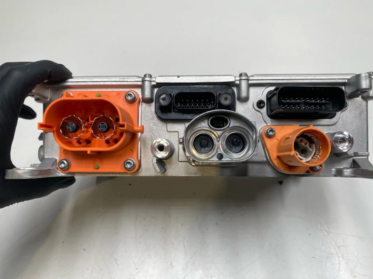 Mercedes EQC 2020- Inverter, 12-220V nézet 4