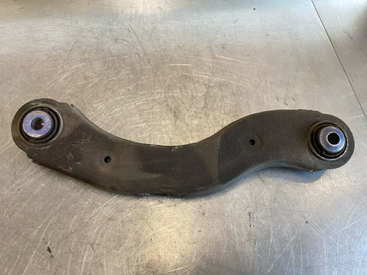 Hyundai IONIQ 5 NE 2022- Control arm, rear right view 2
