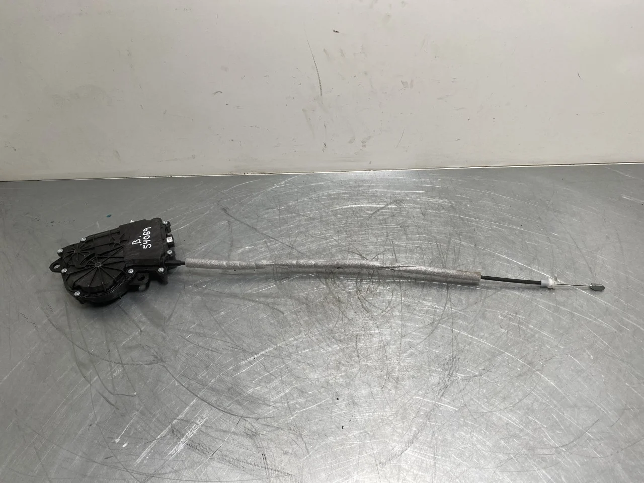 BMW I4 G26 2021-> Központi zár motor, csomagtérajtó