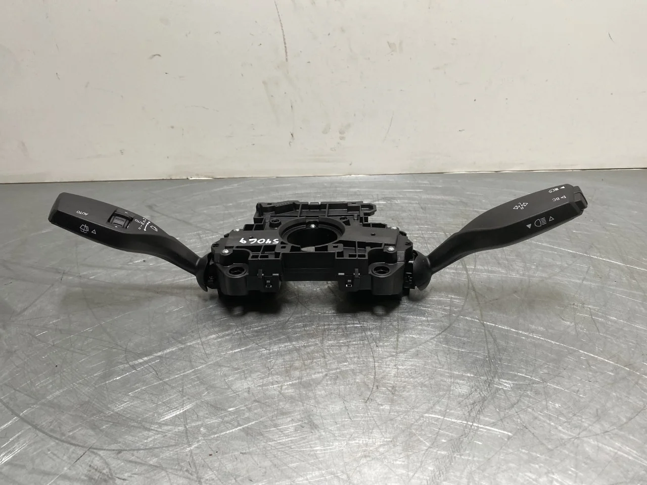 BMW I4 G26 2021-> Kormánykapcsolók nézet 3