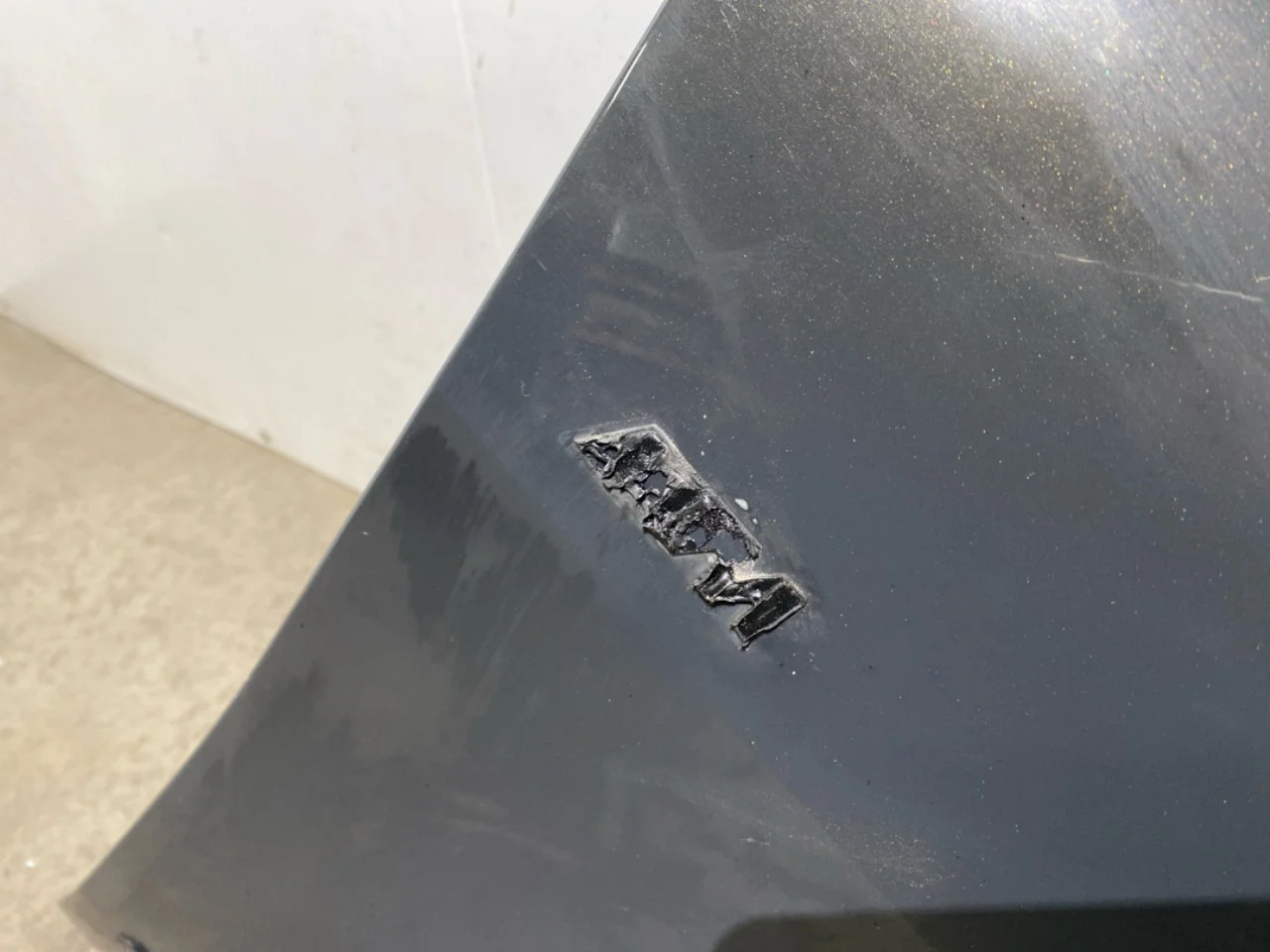 BMW I4 G26 2021-> Front right fender view 2