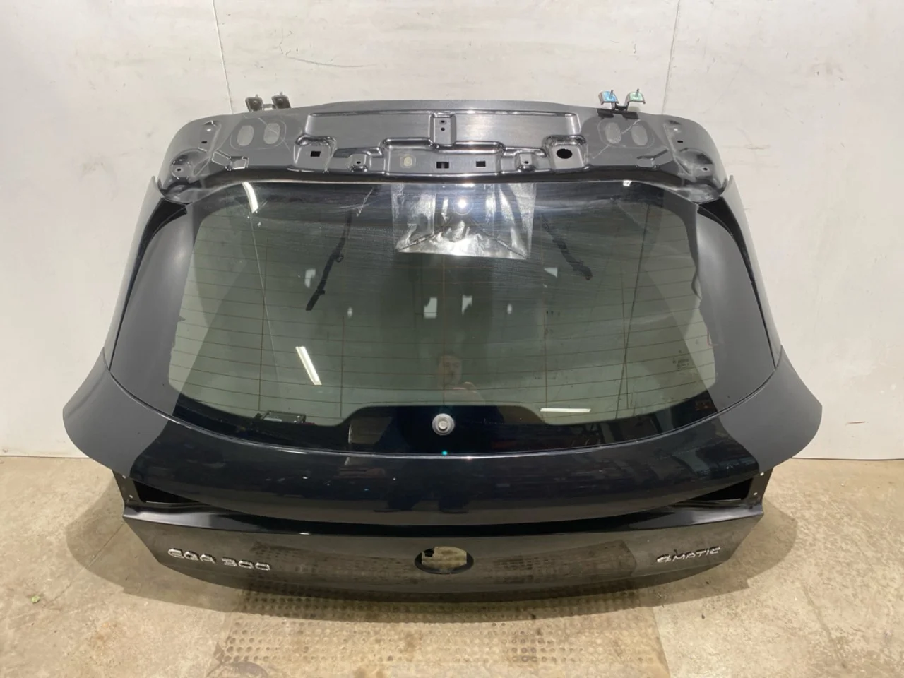 Mercedes EQA H243 2021- Tailgate, estate