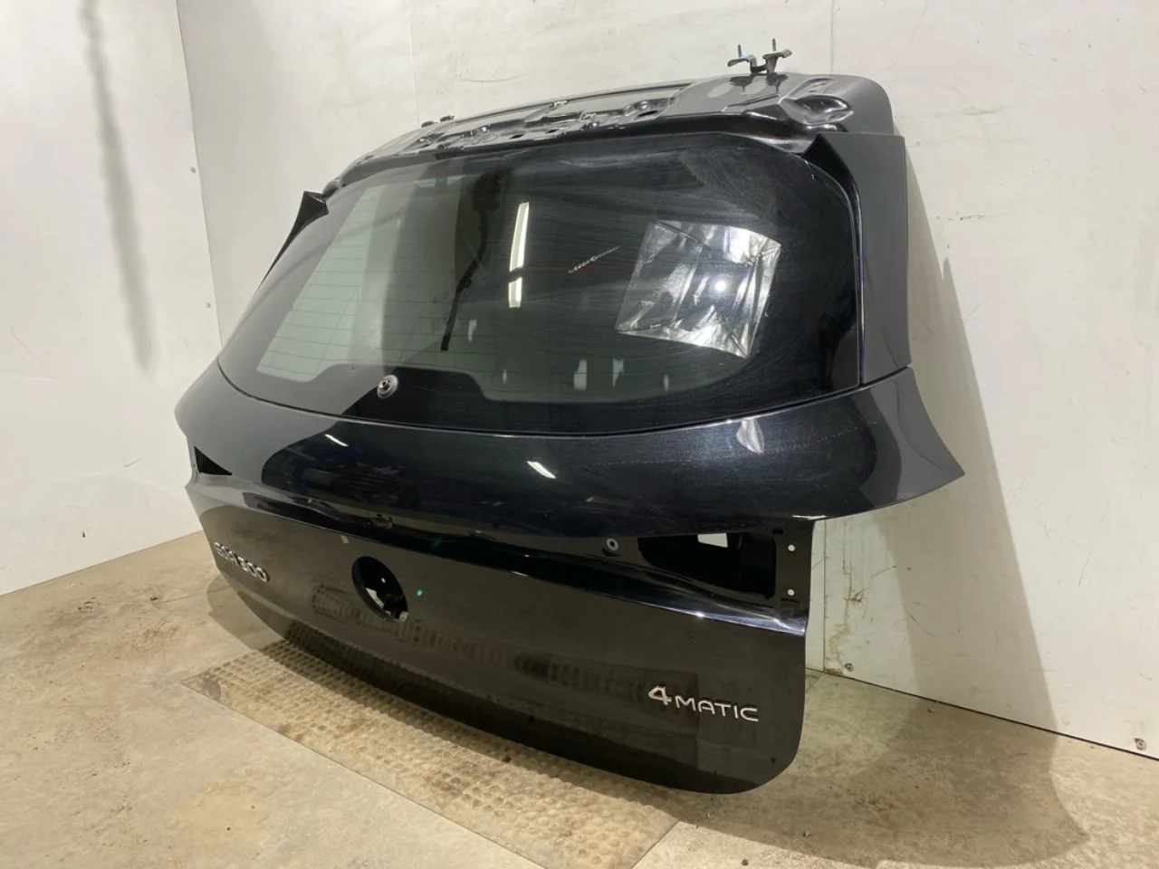 Mercedes EQA H243 2021- Tailgate, estate view 3