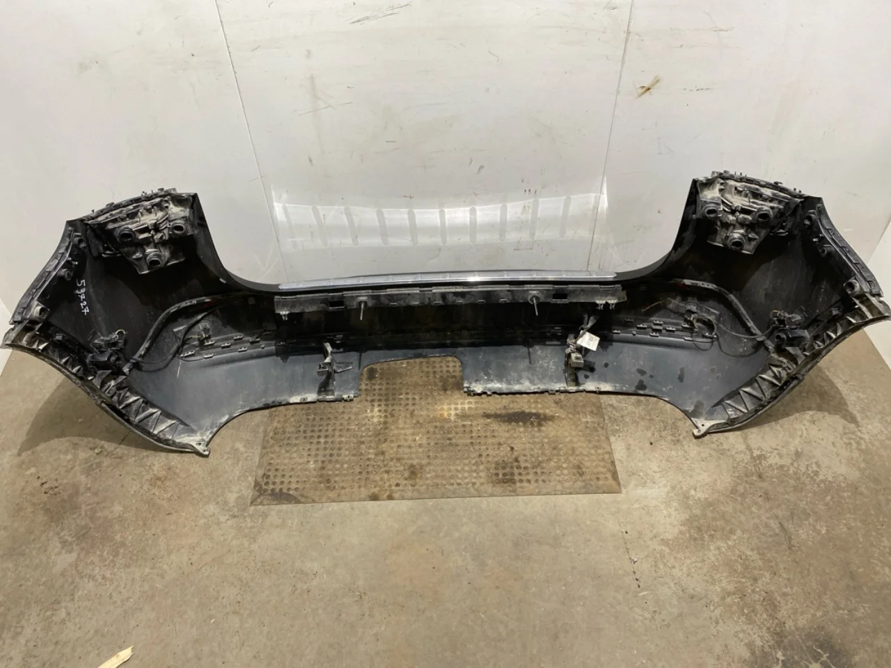 Mercedes EQA H243 2021- Rear bumper view 4