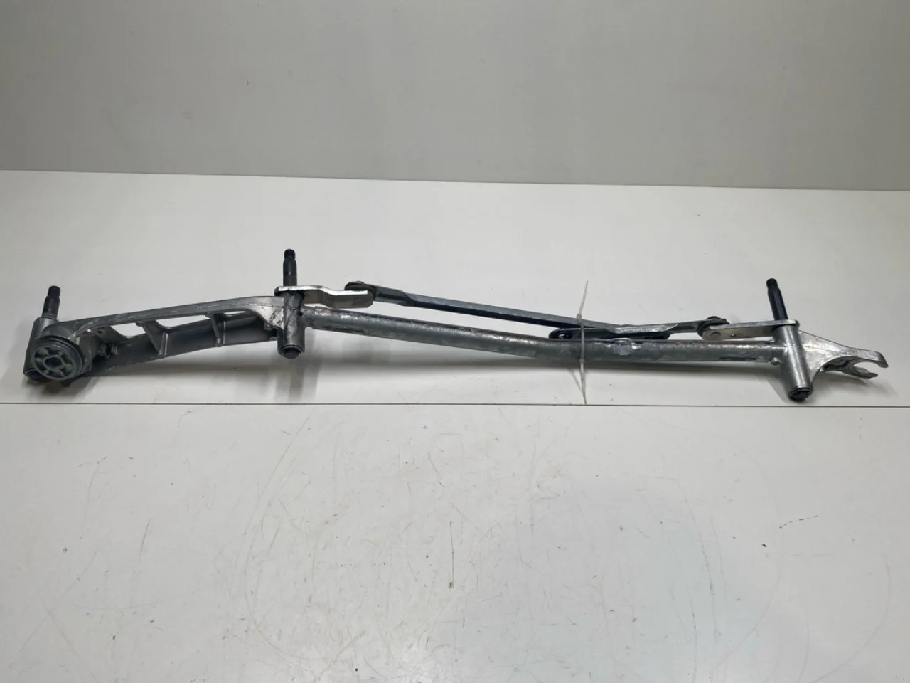 Mercedes EQA H243 2021- Ablaktörlő áttétel, szélvédő nézet 2