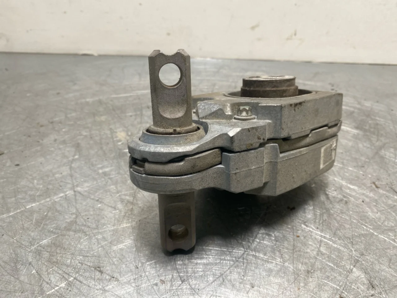 Mercedes EQA H243 2021- Suport motor, oțel / aluminiu vedere 4