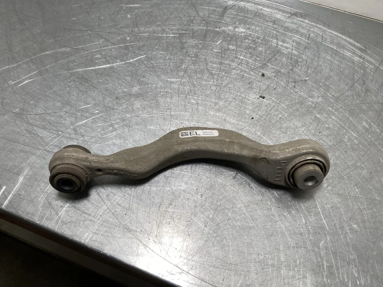 BMW I4 G26 2021-> Braț suspensie, stânga spate