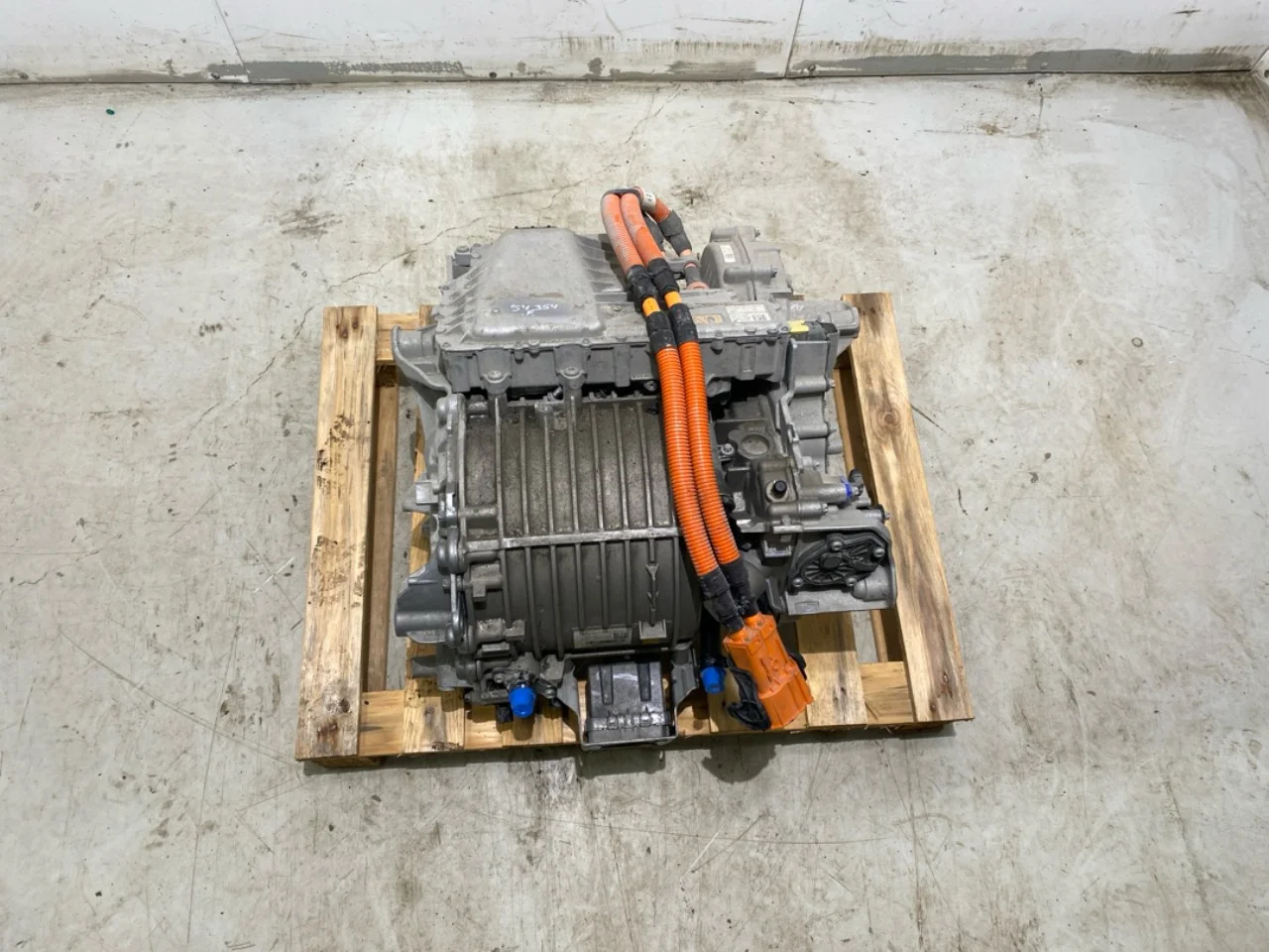 Mercedes EQB X243 2022- Elektromos motor, első