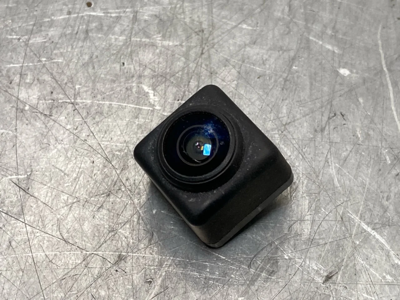 Nissan LEAF 2017-24 Exterior camera