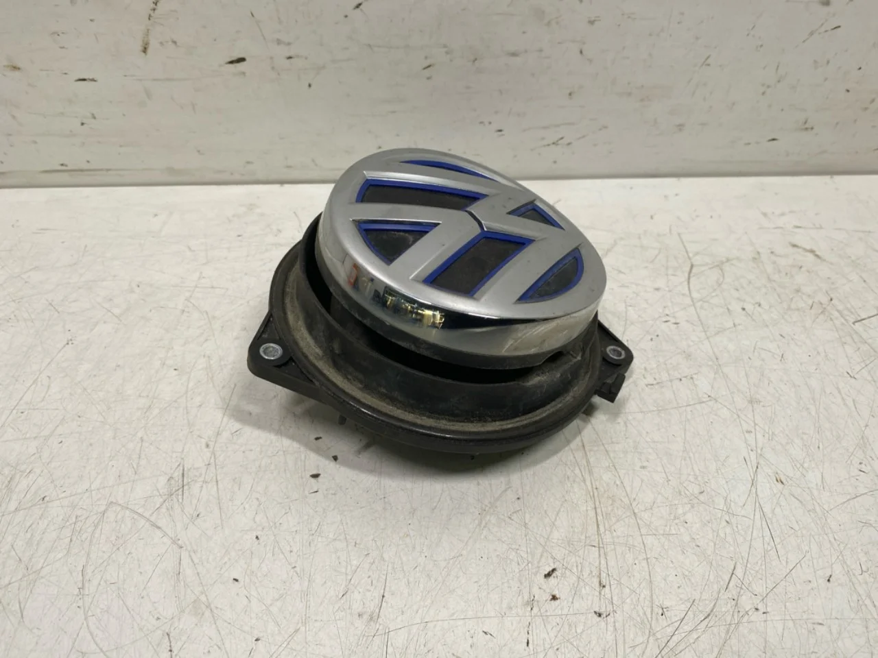Volkswagen GOLF, E-GOLF VII 2013-20 Tailgate exterior handle view 2