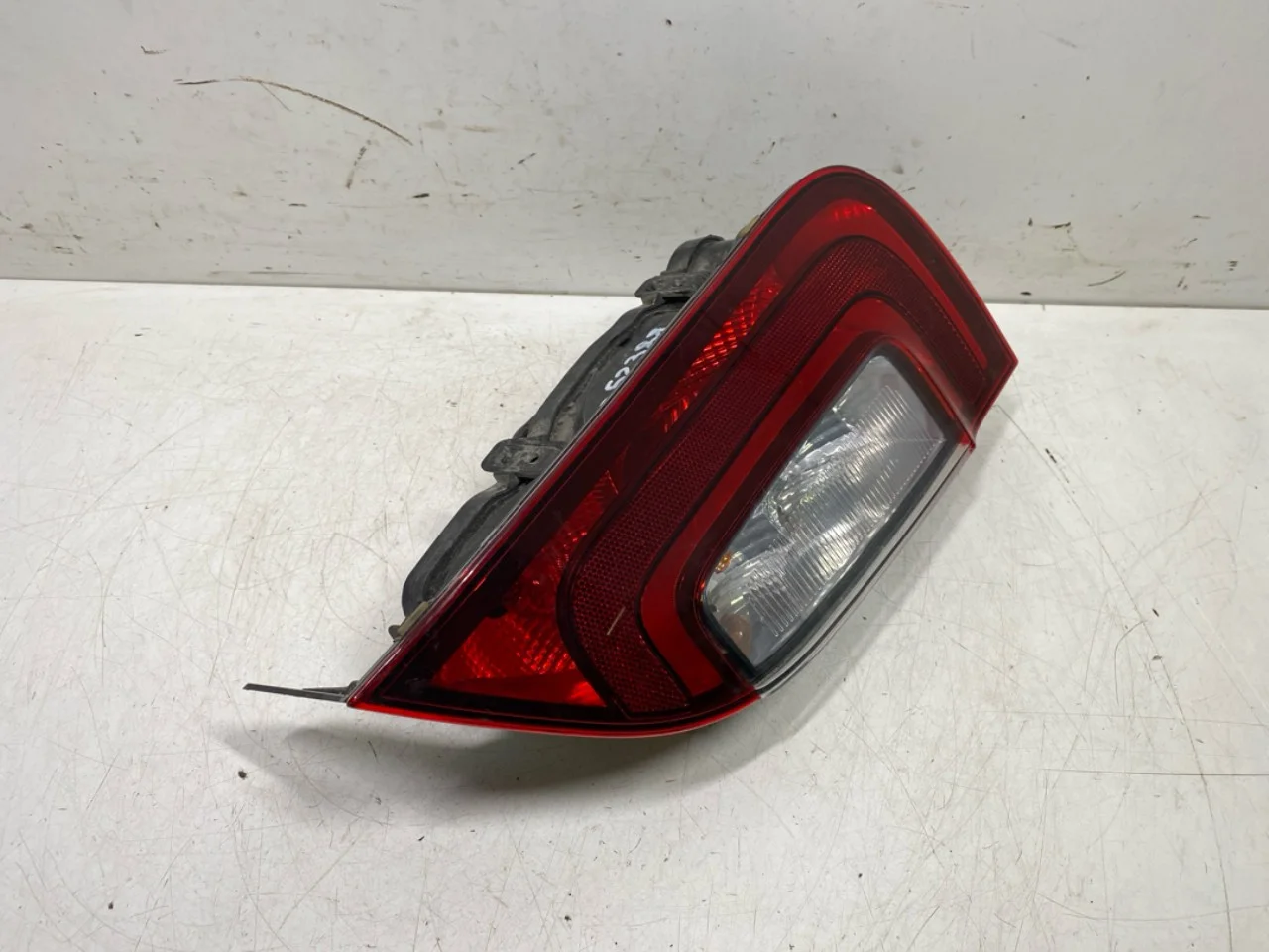 Skoda CITIGO Lampă spate dreapta vedere 2