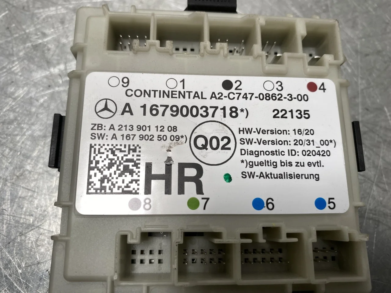 Mercedes EQC 2020- Vezérlőegység, ajtó nézet 2