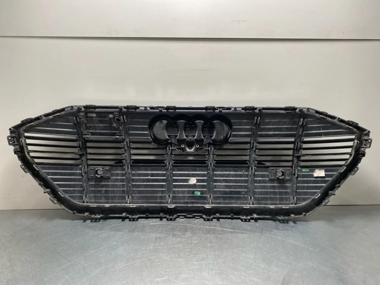 Audi E-TRON, S GE 2019- Grille, complete view 2