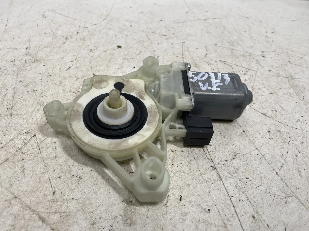 Volkswagen ID.4 2021- Ablakemelő motor