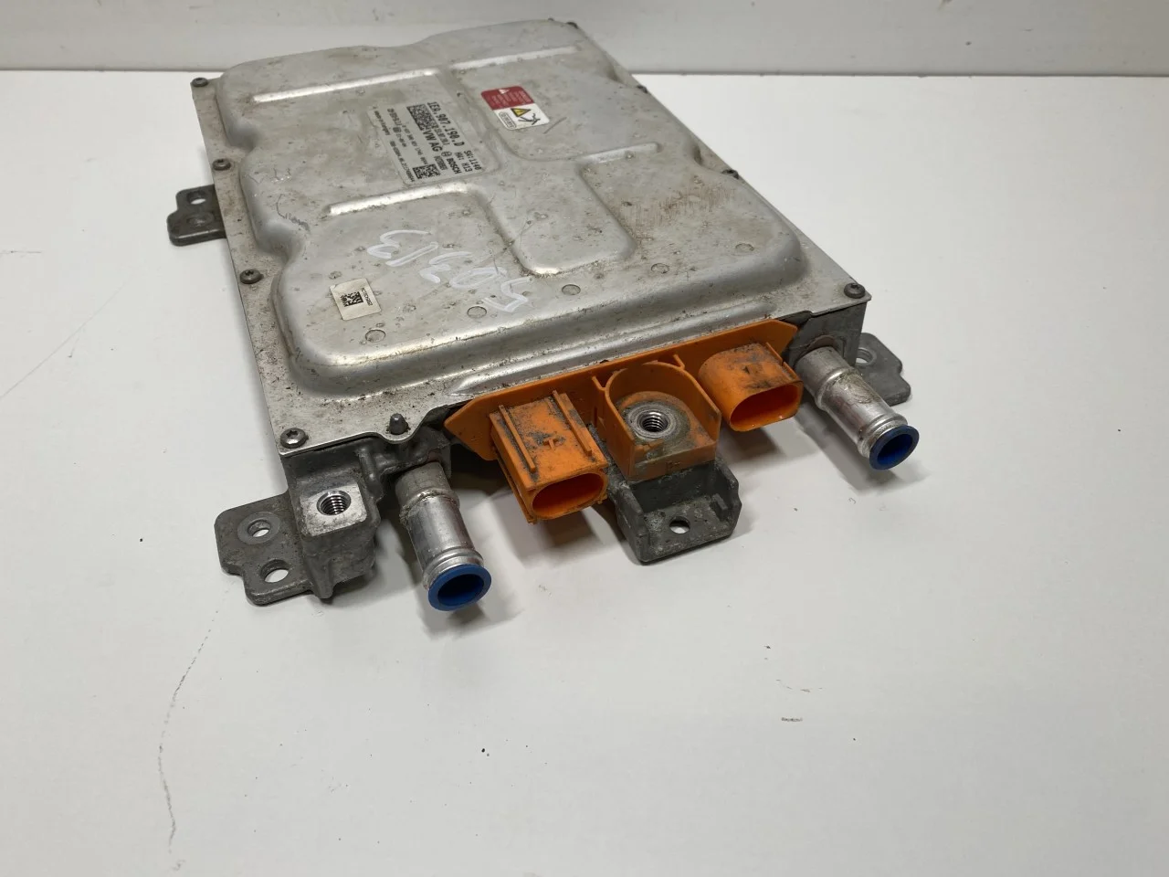 Volkswagen ID.4 2021- Convertor de tensiune, baterie vedere 2